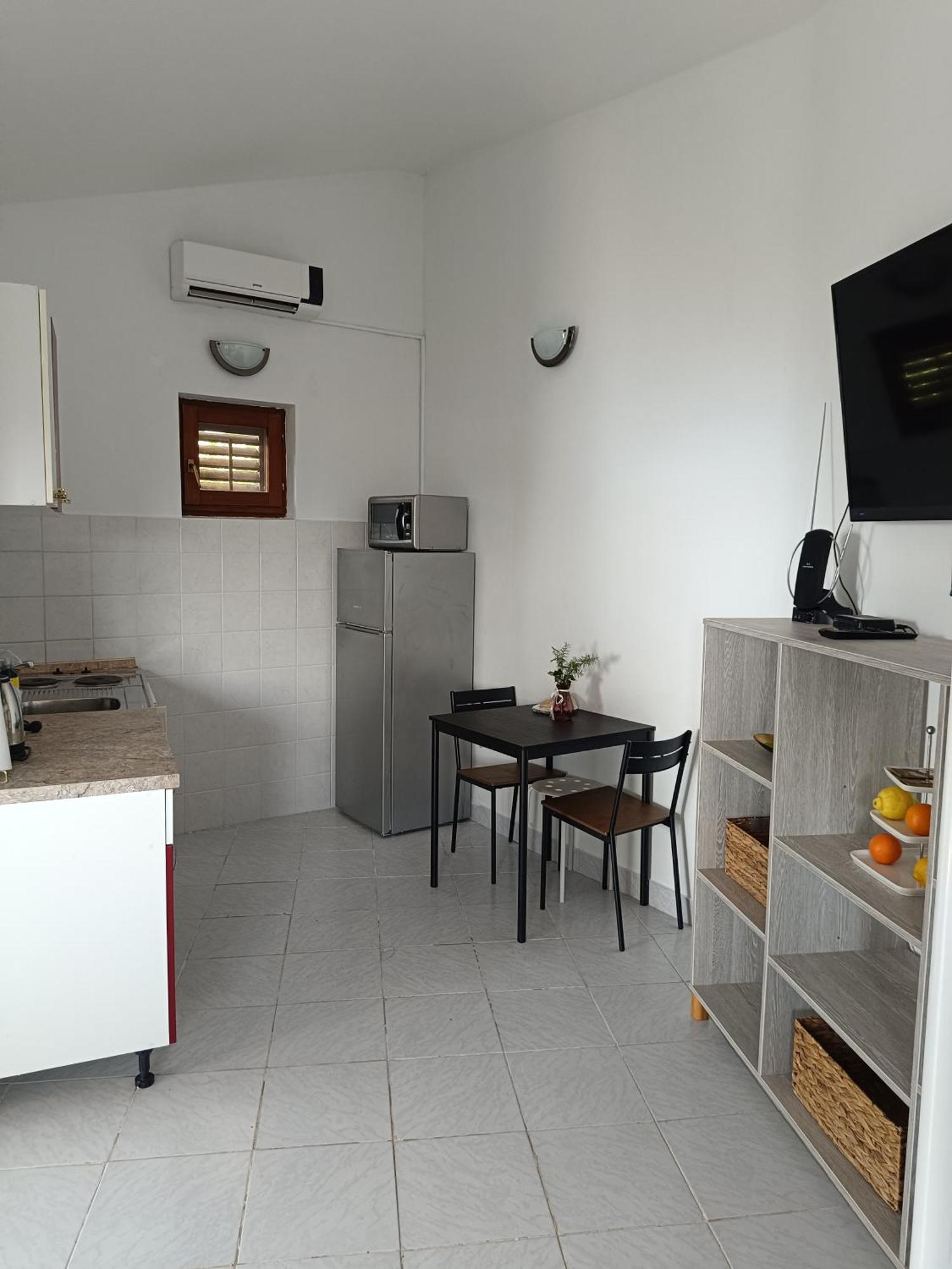 Studio Apartmani Tucic Celina Ngoại thất bức ảnh